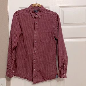 Roundtree & Yorke button down shirt.